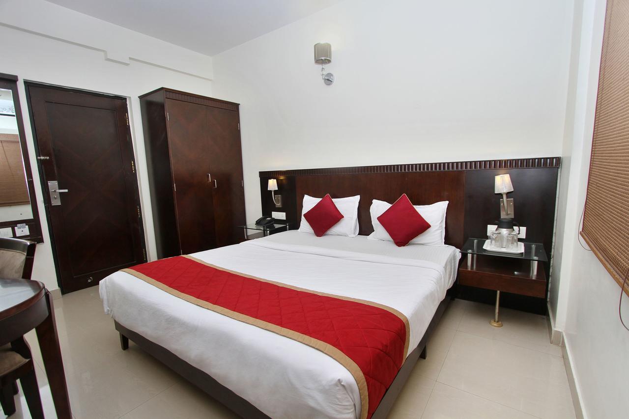Hotel Amshi International Bangalore Luaran gambar